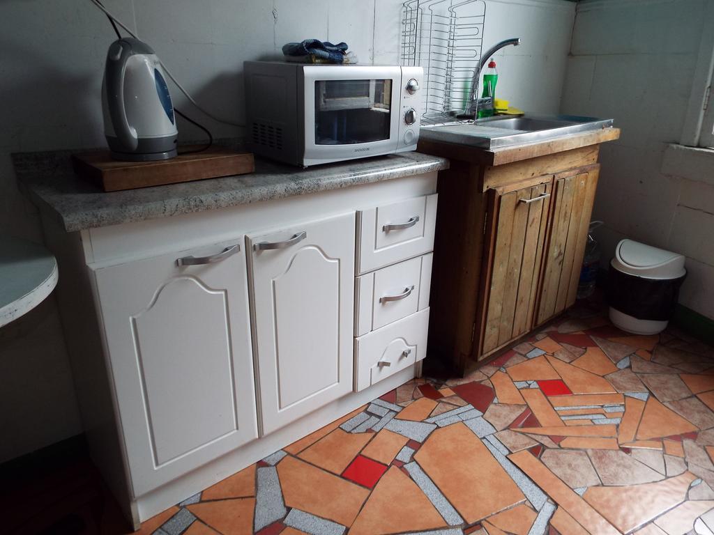 Hostal Casa Verde Limón Valparaíso Quarto foto